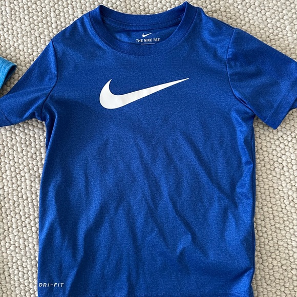 Boys youth small dri-fit tshirts, great condition! Under Armour and Nike - Picture 4 of 7